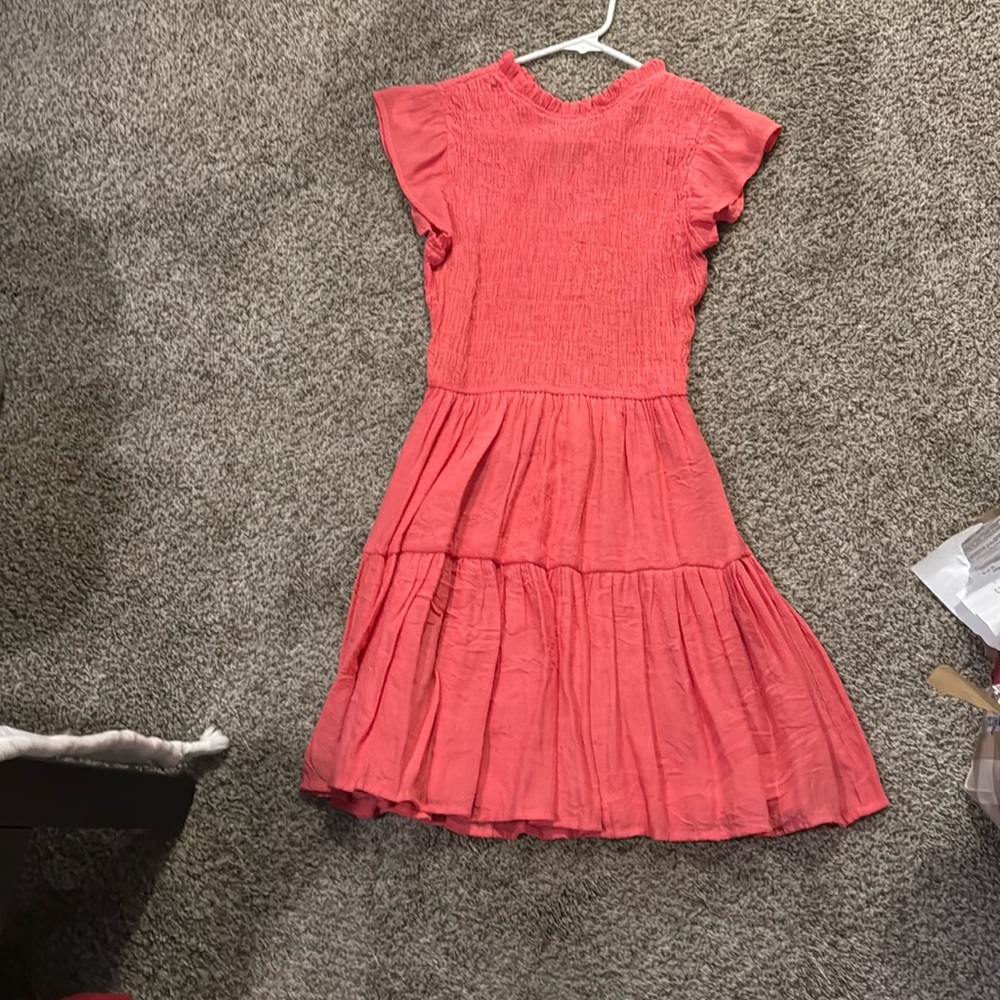 Mine, pink midi dress. Keyhole detail on back. Button closure. Size S